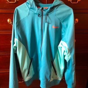 Nike Elite Therma-Fit Men’s Basketball Jacket